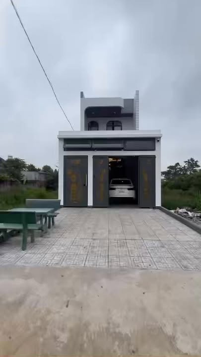 Nhà mặt tiền nhựa lớn tại Gia Kiệm, 145m² giá thỏa thuận - Kinh doanh tốt, đầy đủ nội thất!