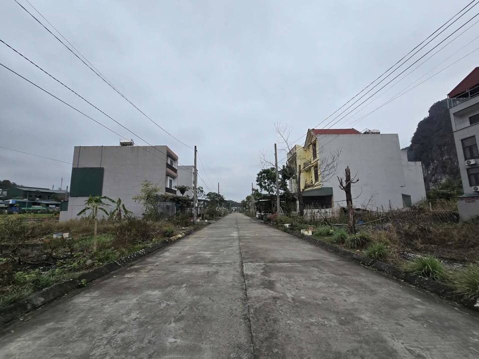 Lô đất Hạ Long 90m² giá 3.78 tỷ - Mặt tiền 6m, gần bãi tắm!