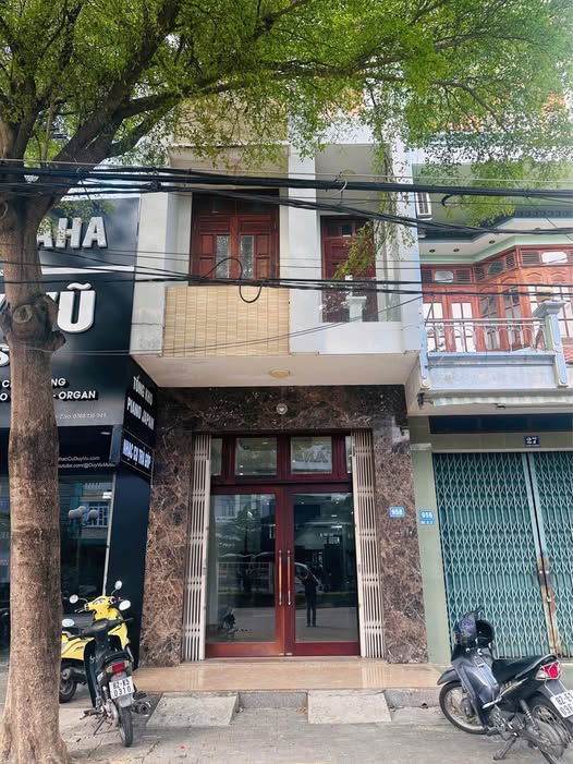 Nhà cho thuê mặt tiền đường Phan Đình Phùng, Quảng Ngãi 140m² - Phù hợp kinh doanh