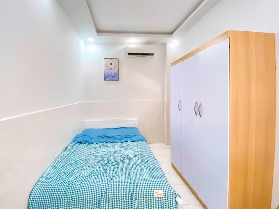 Phòng cho thuê Phạm Văn Bạch, Tân Bình 4 triệu - Full nội thất, thang máy