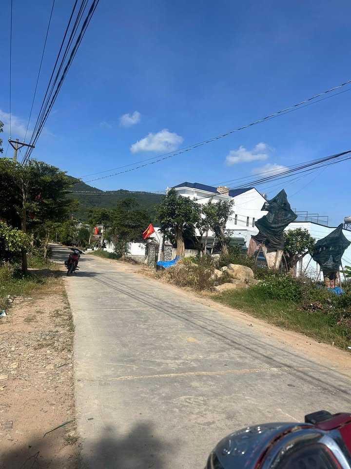 Đất thổ cư 405m² tại Thạnh Mỹ, Đơn Dương - Giá chỉ 180 triệu, hướng Đông!