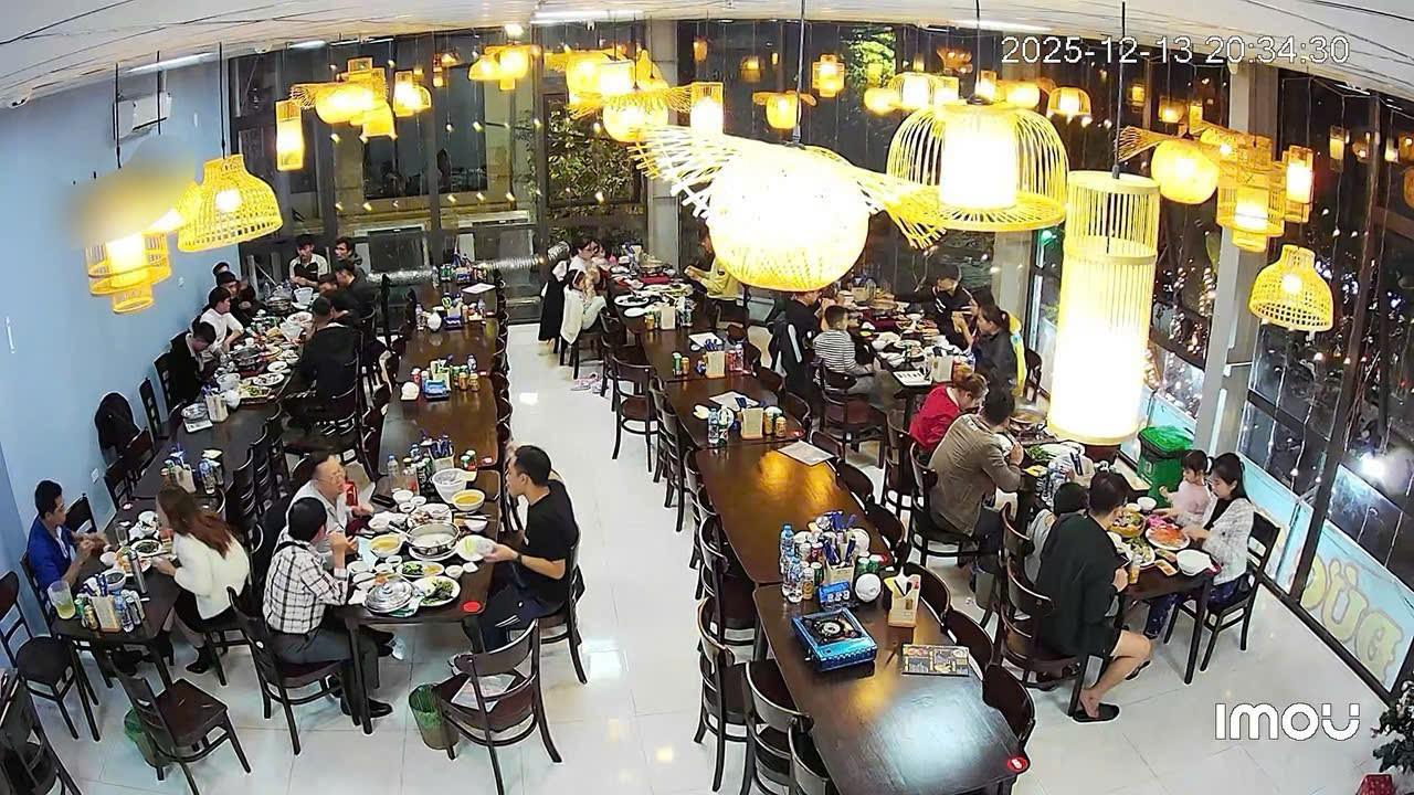 Nhà hàng lô góc Ngõ 397 Phạm Văn Đồng 100m² giá 400 triệu - Cơ hội đầu tư hấp dẫn!