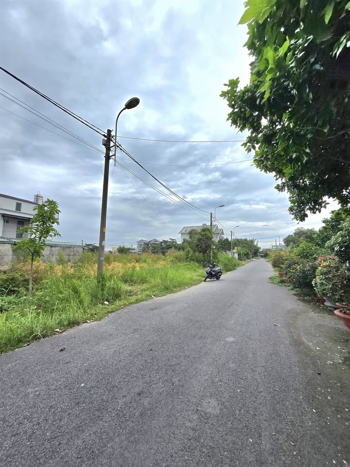 Bán đất biệt thự KDC Bách Khoa Phú Hữu 378m² giá 25 tỷ - Đầu tư sinh lời cao!