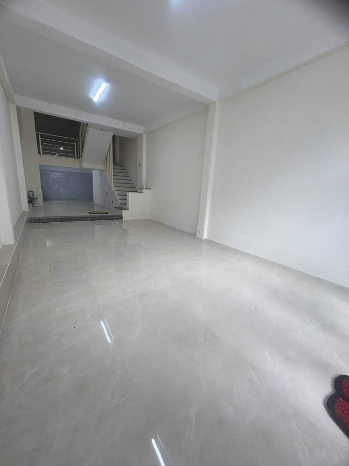 Nhà mặt phố Trường Thi, Thanh Hóa 75m² giá 10.45 tỷ - Kinh doanh đỉnh cao!