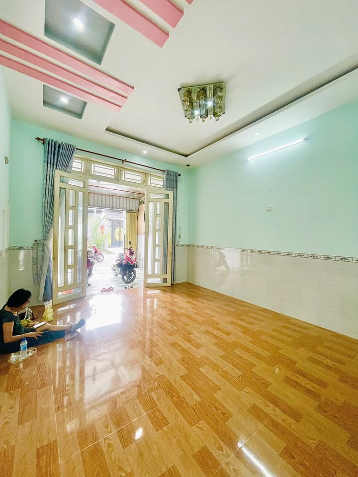 Nhà mặt tiền kinh doanh Trảng Dài 150m² giá 2 tỷ - Kinh doanh thuận lợi ngay giáo xứ Bắc Hải