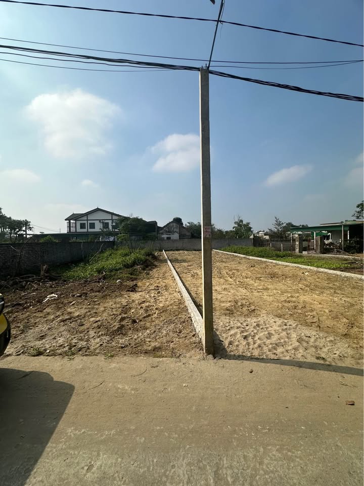 Đất Nghi Phong Vinh 180m² giá chỉ 1x triệu - Cơ hội đầu tư hấp dẫn!