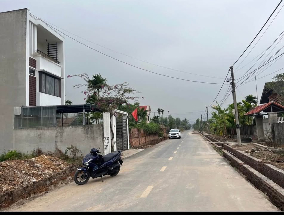 Đất nền Uông Bí 150m² giá 1.2 tỷ - Tiềm năng kinh doanh lớn!