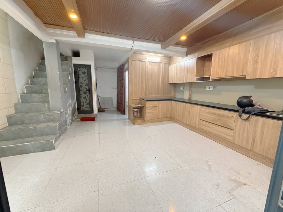 Nhà 2 tầng Lê Duẩn, Hải Châu 35m² giá 3.05 tỷ - Sẵn sàng vào ở ngay!