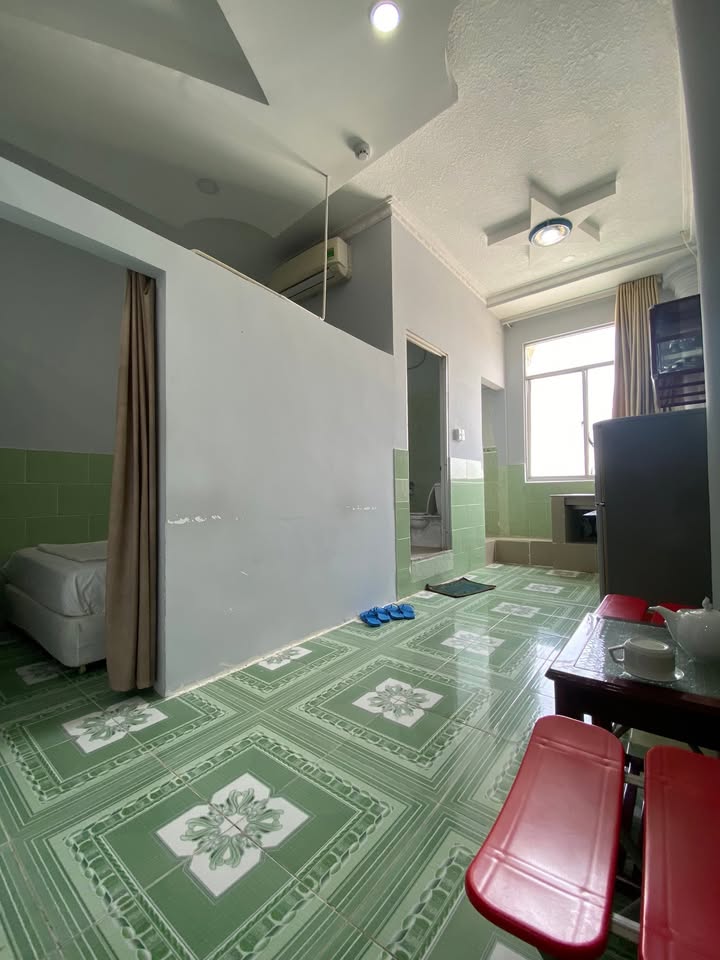 Căn hộ Chánh Nghĩa Thủ Dầu Một 1PN giá 4 triệu - Full nội thất, sân đỗ xe miễn phí!