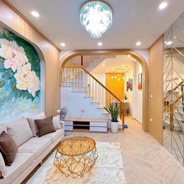 Nhà Đẹp 5 Tầng tại Phố Quang Tiến, Đại Mỗ - Chỉ 6 tỷ - Thang máy êm ái!