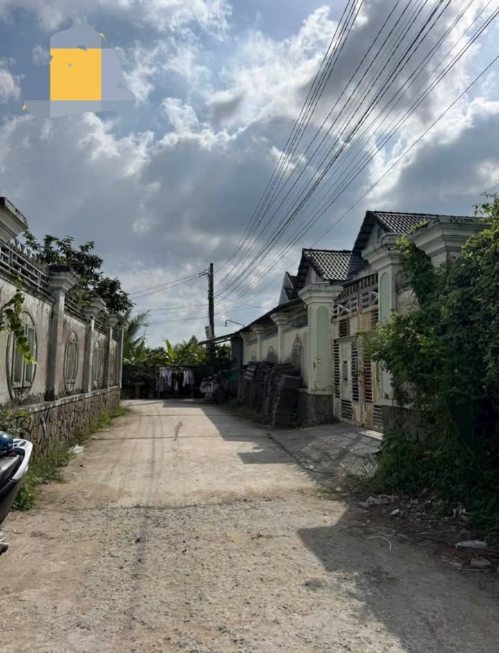 Nhà mới KDC Trường Giang Vĩnh Long 91.2m² giá 1.7 tỷ - Chính chủ bán gấp!