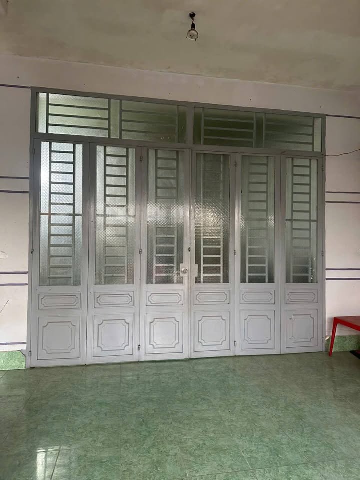 Nhà Khu phố Lộc An, phường Trảng Bàng, Tây Ninh 158m² giá 3 tỷ - Vị trí kinh doanh thuận lợi!