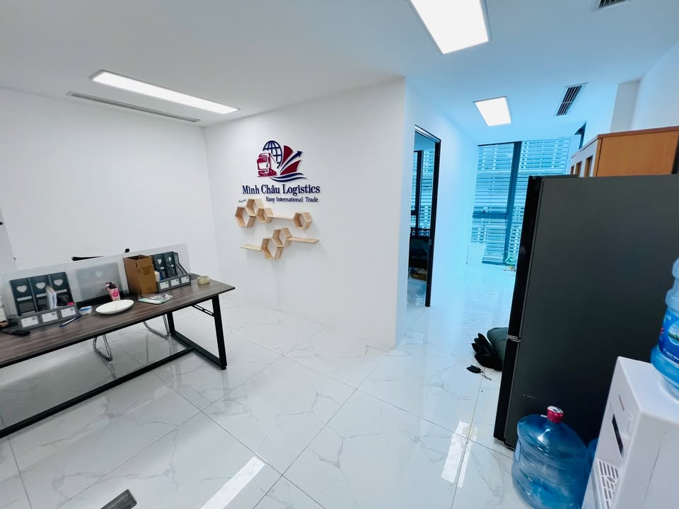 Cho thuê văn phòng 302 Nguyễn Trãi, Thanh Xuân 100m² - Không gian làm việc lý tưởng!