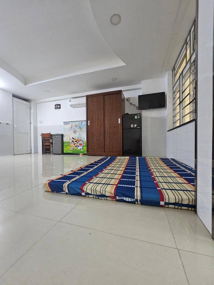 Phòng cho thuê tại 24 Lê Đình Thám, Q. Tân Phú 16m² chỉ 3.2 triệu - Không chung chủ, giờ giấc tự do!