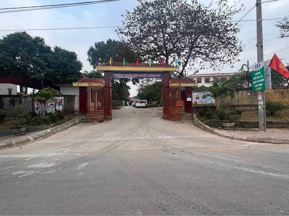 Lô đất Lương Sơn 100m² giá 1.45 tỷ - Chính chủ bán nhanh!