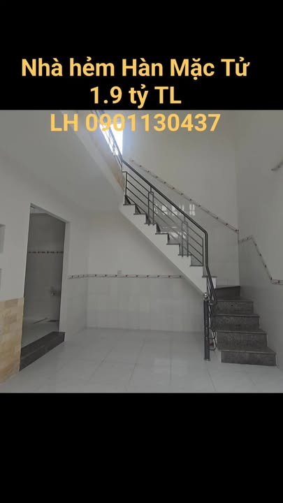 Nhà hẻm Hàn Mặc Tử Quy Nhơn 42m² giá 1.9 tỷ - Đi bộ ra biển chỉ 2 phút!