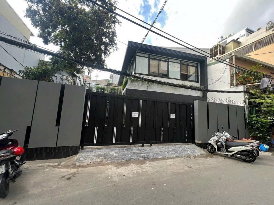 Biệt thự Trần Đình Xu, Quận 1, 320.8m², giá 85 tỷ - Vị trí đẹp, góc 3 mặt tiền!