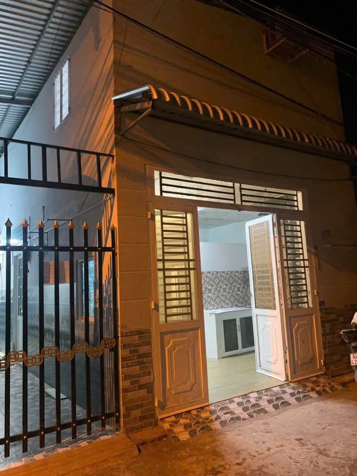 Cho thuê phòng trọ Tân An, Cần Thơ 35m² giá 2.8 triệu - Tiện nghi đầy đủ, thuận lợi cho ở và kinh doanh!