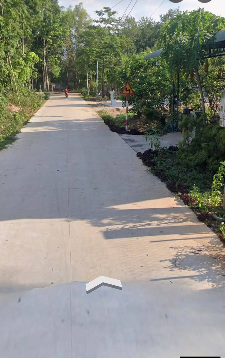 Đất nền An Bình, Phú Giáo 2500m² giá 1.3 tỷ - Mặt tiền rộng, tiện ích đầy đủ!