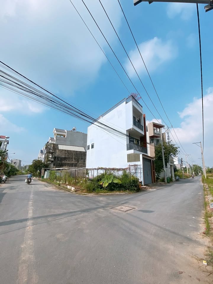 Đất nền 87m² Bưng Ông Thoàn, Phú Hữu, Quận 9 - Giá 5.5 tỷ, Sổ hồng chính chủ