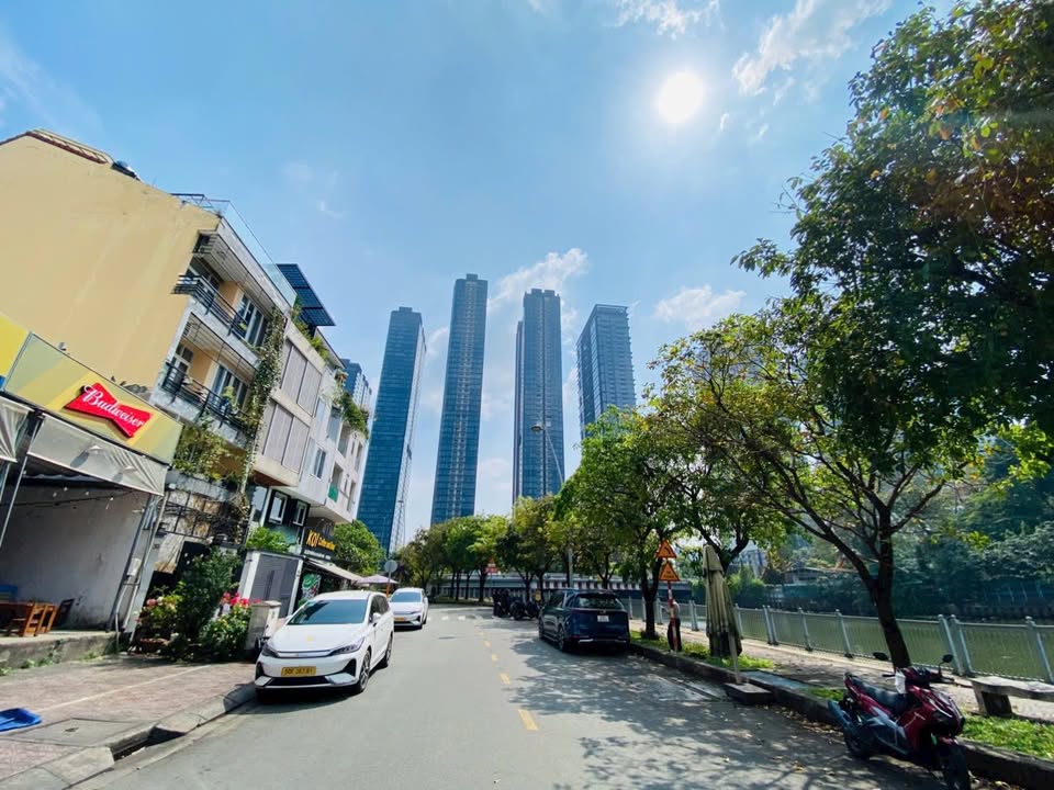 Biệt thự mặt tiền Sông Sài Gòn tại Bình Thạnh 101m² giá 45 tỷ - Không gian sống đẳng cấp!