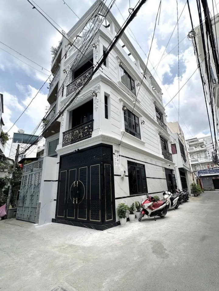 Nhà phố góc 2 mặt tiền Nguyễn Thượng Hiền, quận Bình Thạnh, 47m² giá 16.5 tỷ - Vị trí đẹp, tiện ích đầy đủ!