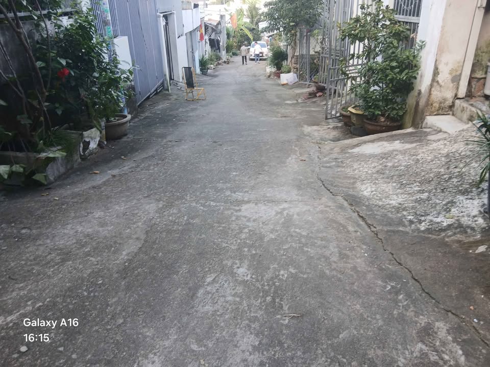 Đất nền Vĩnh Ngọc Nha Trang 140m² giá 1.1 tỷ - Hướng Đông Nam thuận lợi