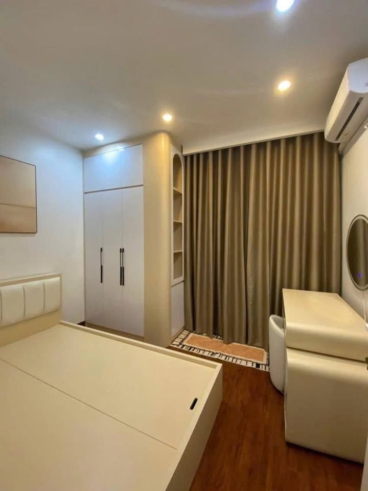 Nhà 5 tầng Trinh Văn Bô 35m² giá 6 tỷ - Thiết kế mới, sẵn sàng đón Tết!