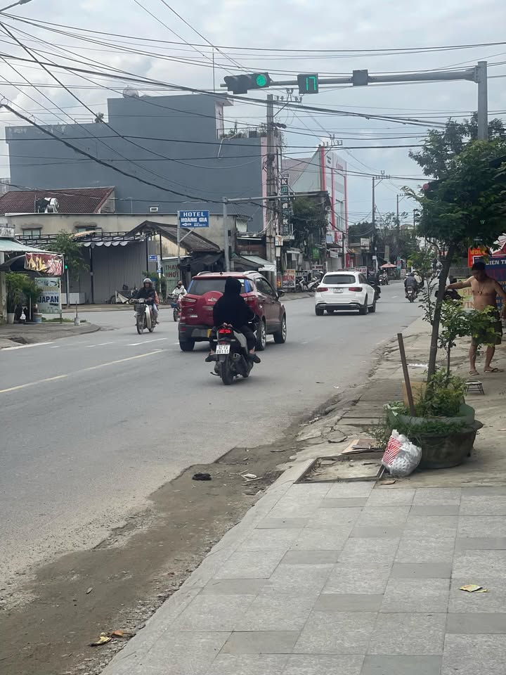 Nhà mặt tiền Quốc lộ 1A Đà Nẵng 190m² giá 4 tỷ - Đầu tư sinh lời ngay!