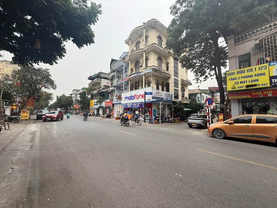 Nhà mặt phố Sài Đồng 60m² giá thỏa thuận - Kinh doanh sầm uất, vị trí đắc địa!