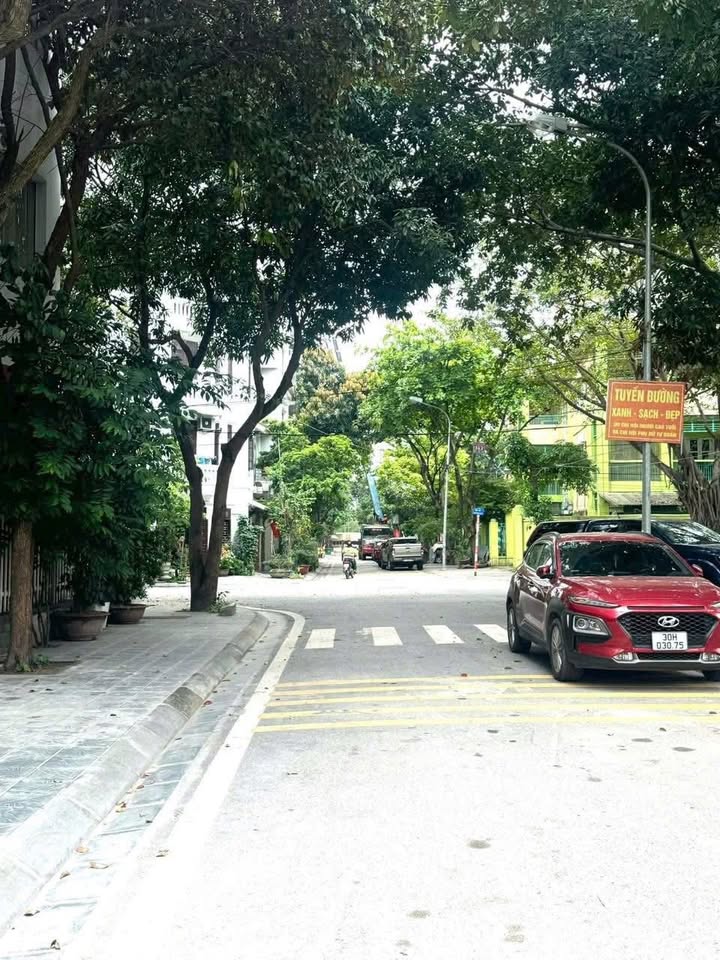 Biệt thự mini Cổ Linh, Thạch Bàn 70m² giá thương lượng - Đầu tư sinh lời tuyệt vời!