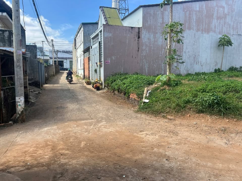 Đất nền hẻm Hùng Vương, Tân Lập 100m² giá 2.75 tỷ - Đầu tư sinh lời ngay!