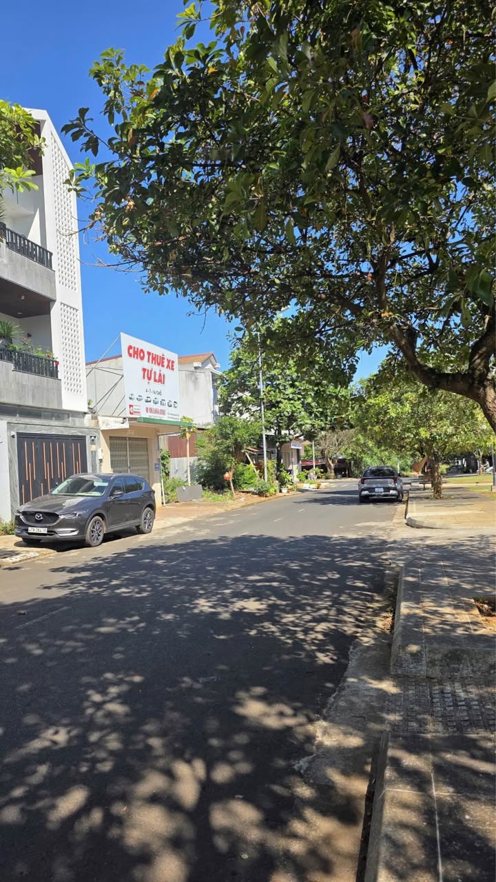 Nhà cấp 4 Trần Quang Diệu, Buôn Ma Thuột, 110m² giá 5.9 tỷ - Đầu tư sinh lời ngay!