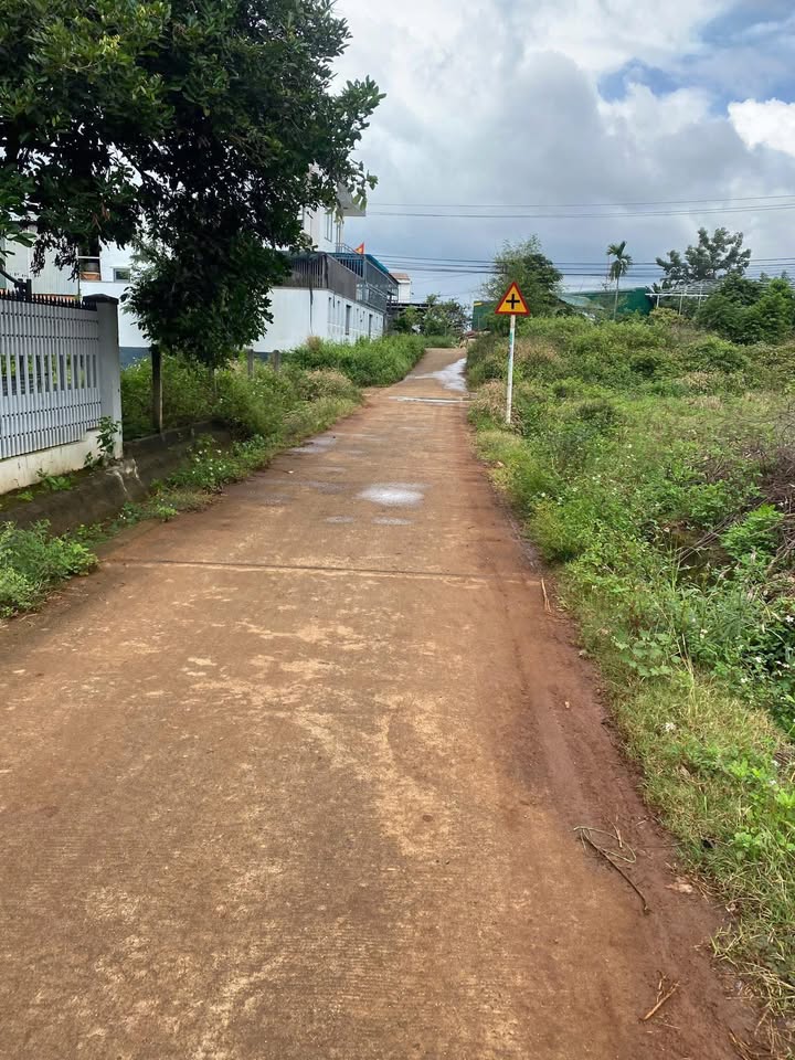 Đất nền Cư Êbur, Buôn Ma Thuột 630m² giá 4.5 tỷ - Đầu tư sinh lời!