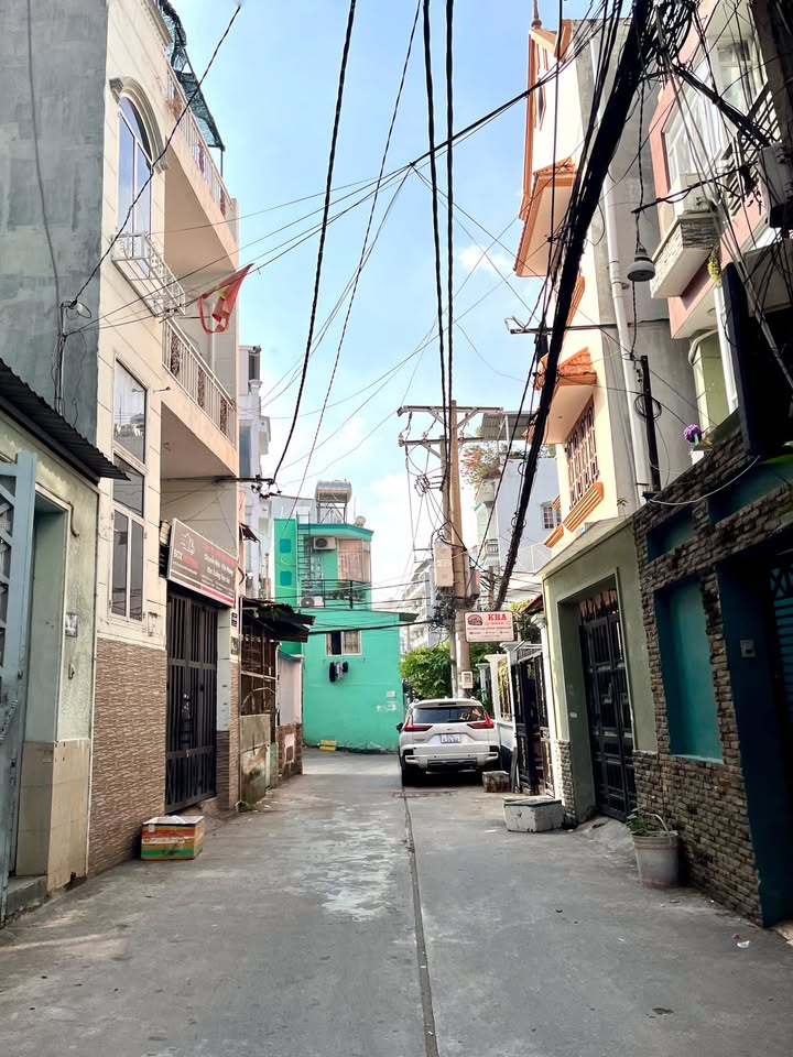 Nhà phố 2 tầng Trần Văn Quang 68m² giá 6.2 tỷ - Sẵn sàng vào ở!