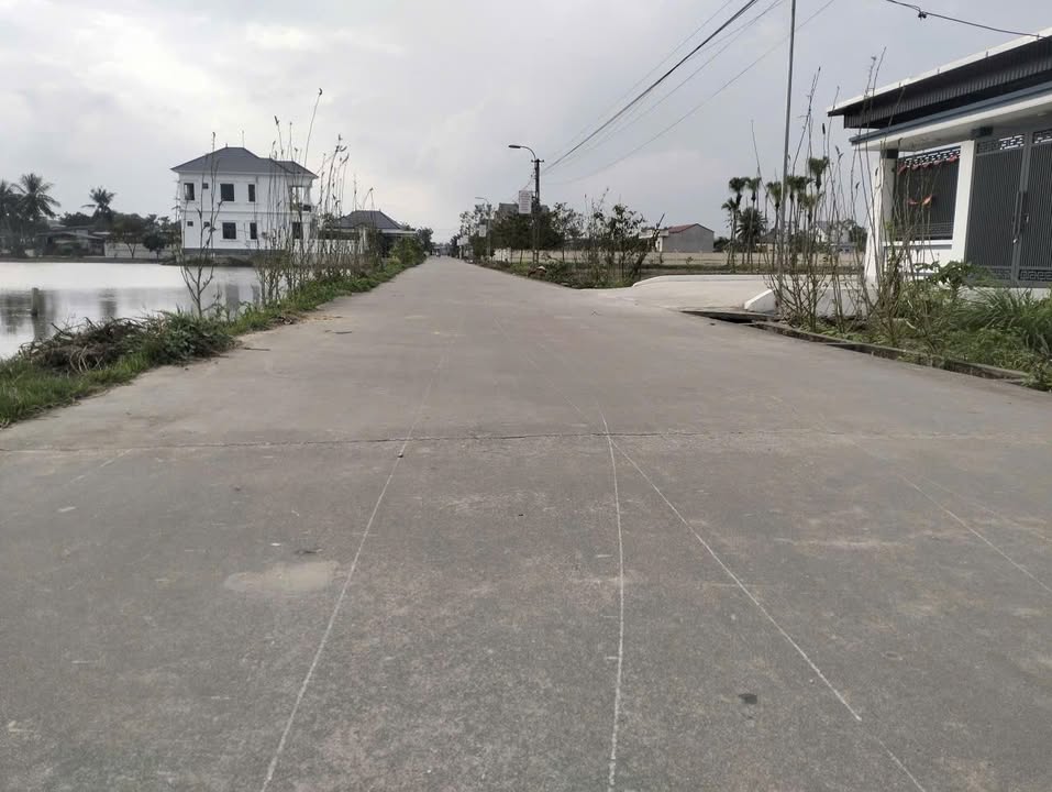 Đất nền Quảng Đức 140m² giá chỉ 9xx triệu - Cơ hội đầu tư tuyệt vời!