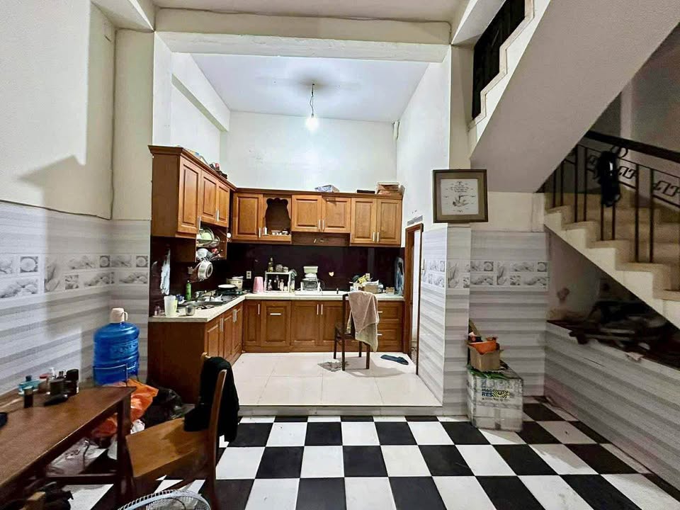 Nhà bán Tân Bình 70m² giá 8.5 tỷ - Vị trí vàng, thương lượng ngay!