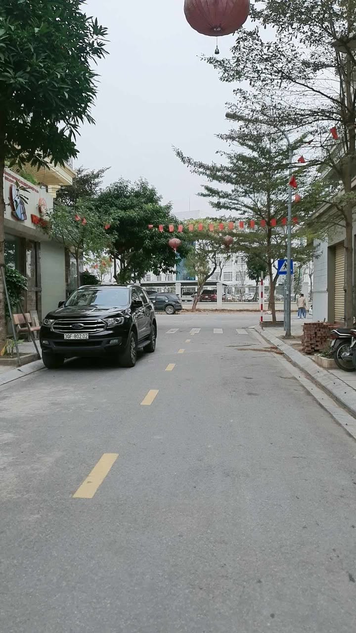 Nhà lô góc Trâu Quỳ 60m² giá 12 tỷ - Đầu tư sinh lời tuyệt vời!