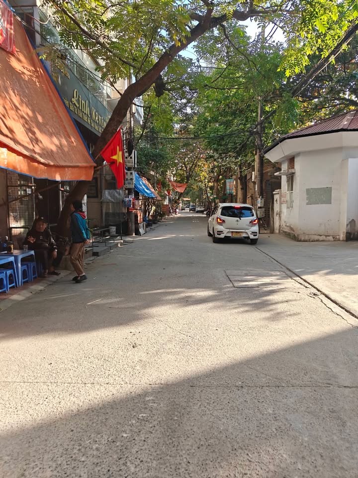 Đất nền 44m² Đường Phạm Văn Nghị, Bắc Từ Liêm - Sổ đỏ chính chủ, giá tốt