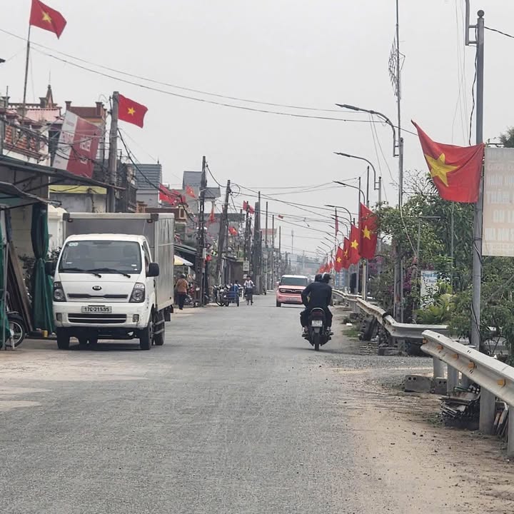 Đất nền Kiến Xương Thái Bình 100m² - Mặt tiền kinh doanh tuyệt vời!