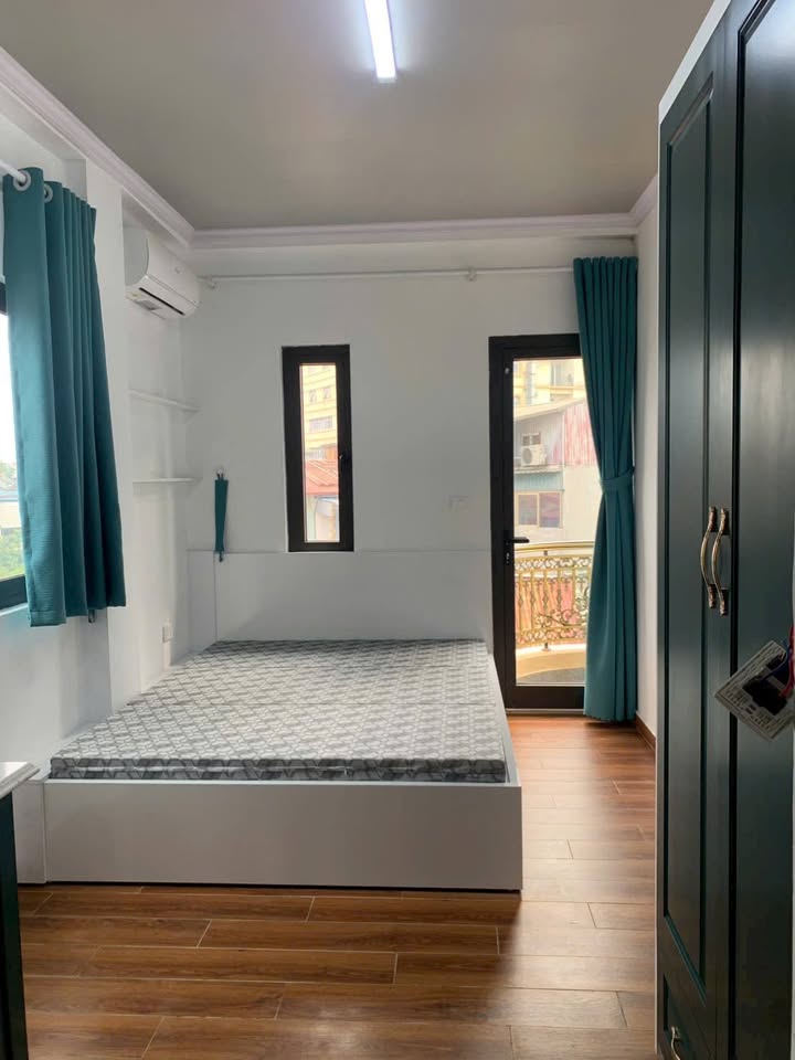 Căn hộ dịch vụ Pháo Đài Láng 35m² giá 6 triệu - Đầy đủ tiện nghi, sẵn sàng vào ở!