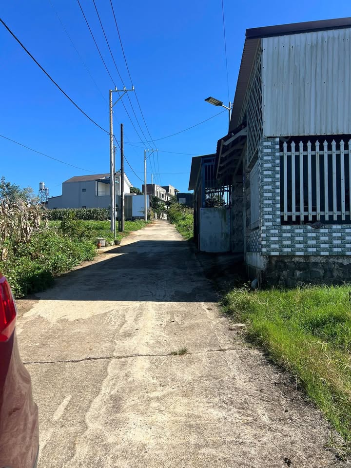 Đất nền Bảo Lộc 310m² giá 2.5 tỷ - Vị trí trung tâm tiềm năng!