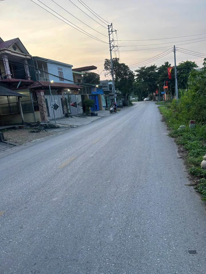 Đất mặt đường Kim Bình, xã Tràng Đà, 92m² giá 1.3 tỷ - Cơ hội không thể bỏ lỡ!