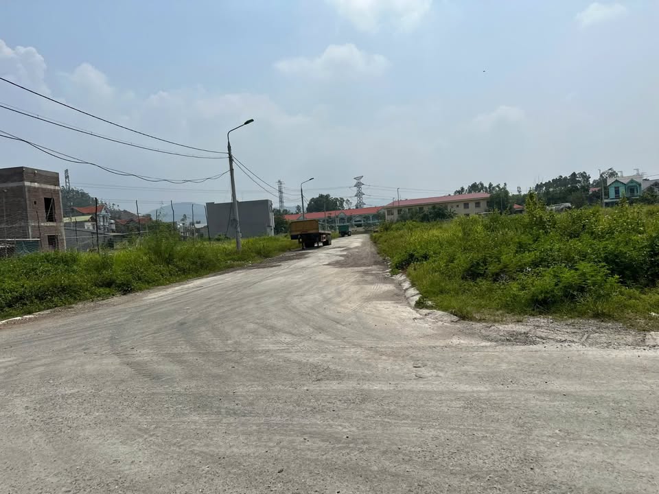 Đất phân lô tại Minh Quang, Tam Đảo 200m² - Tiềm năng đầu tư sinh lời cao!