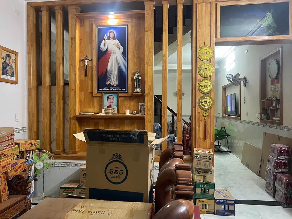 Nhà riêng Hố Nai 125m² giá 2.85 tỷ - Sổ đỏ chính chủ, thiết kế tiện nghi!