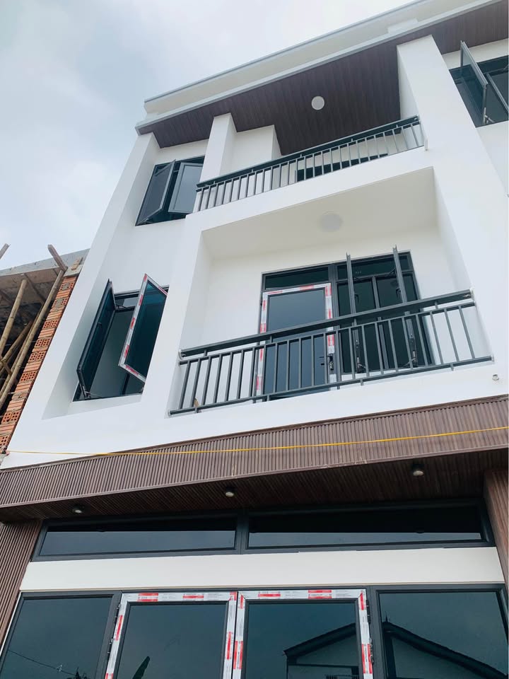 Nhà riêng Hưng Dũng, Vinh 53m² giá 3.98 tỷ - Đầu tư sinh lời ngay!