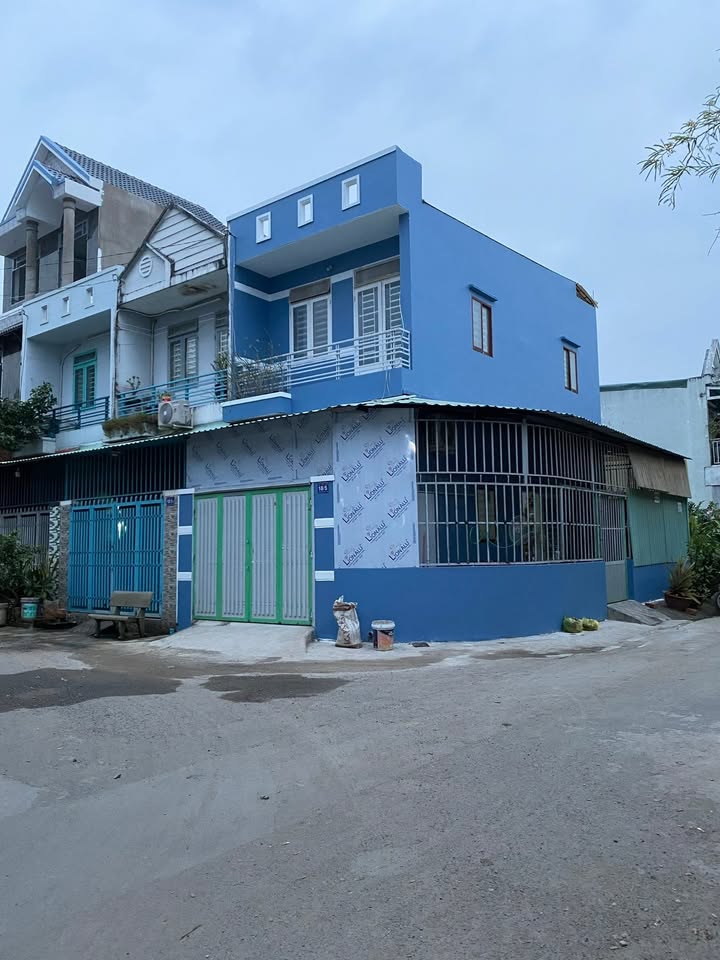 Nhà góc 2 mặt tiền đường Vũ Trọng Phụng, Hóc Môn 56m² giá 1.88 tỷ - Sổ đỏ sang tên nhanh chóng!