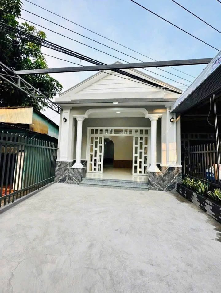 Nhà riêng đường Huỳnh Hữu Trí, quận Bình Chánh, 95m² - Giá chỉ 670 triệu, dọn vào ở ngay!