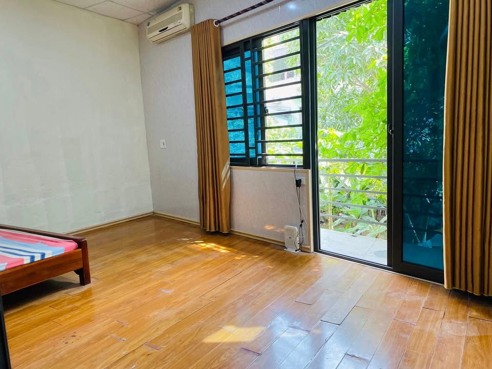 Nhà cho thuê tại Tân Mai, Hoàng Mai, 20m² giá 5.5 triệu - Miễn phí 4 tháng Wifi!