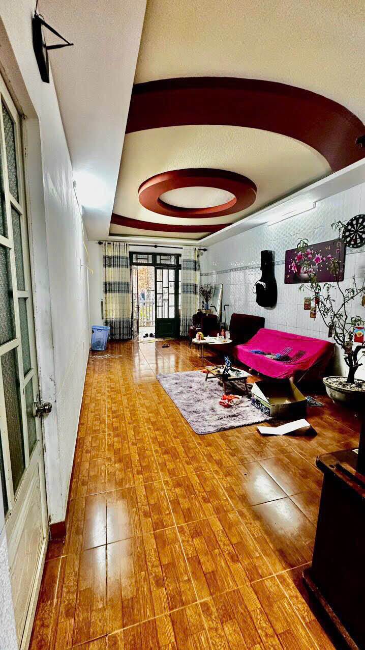 Nhà Tô Hiến Thành, Đà Lạt 125m² giá 2.4 tỷ - Đầu tư sinh lời ngay!